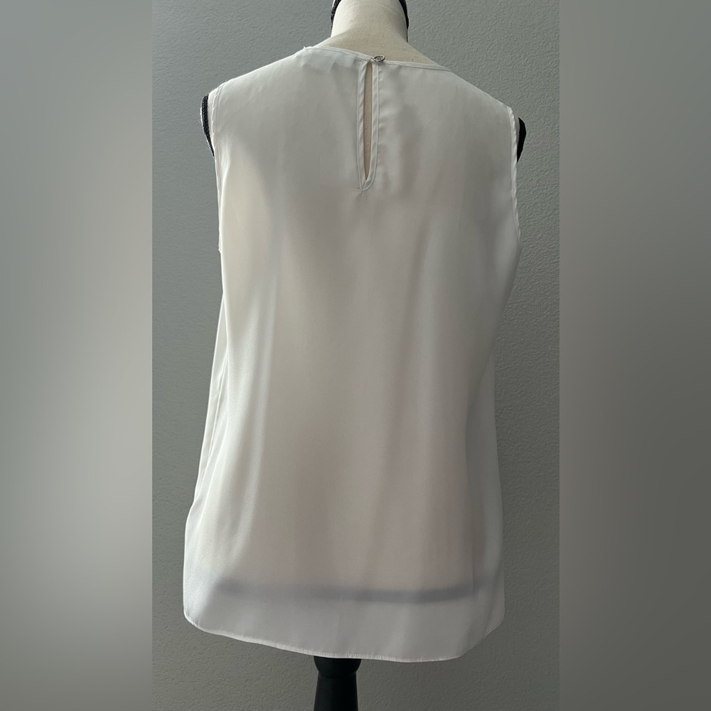 Michael Kors Sleeveless Ivory Pleated Front Blouse - Petite Medium -Work Office - Picture 3 of 12
